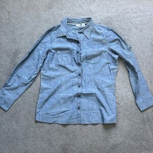 L.L. Bean Women's Classic Blue Button Down Shirt Size L